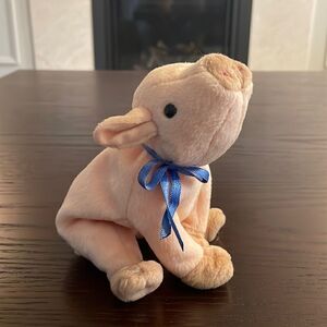 Vintage Ty Beanie Baby 1999 Knuckles the Pig w Blue Bow Excellent Condition 7”